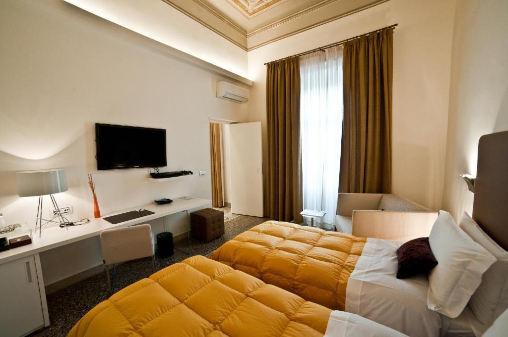 Town House Cavour Bed and Breakfast Reggio di Calabria Rum bild