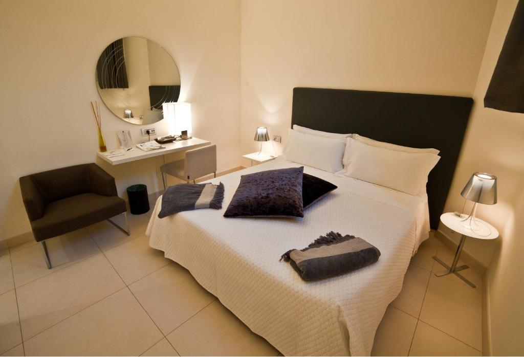 Town House Cavour Bed and Breakfast Reggio di Calabria Rum bild