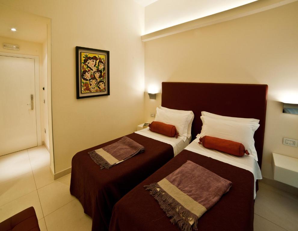Town House Cavour Bed and Breakfast Reggio di Calabria Rum bild