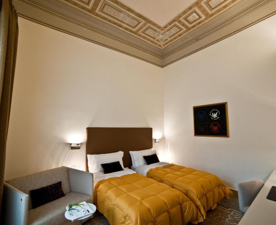 Town House Cavour Bed and Breakfast Reggio di Calabria Rum bild